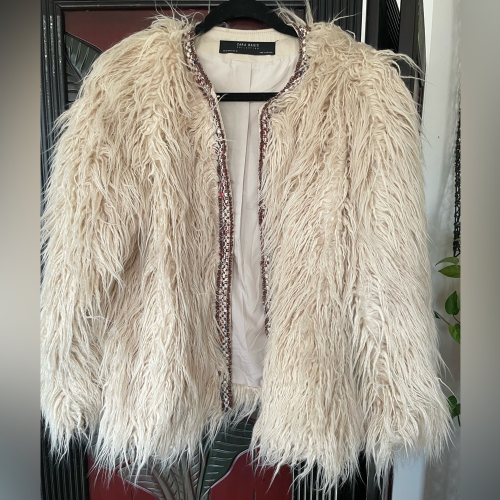 ZARA Faux fur jacket/coat